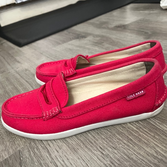 Shoes - Picture 2 of 2